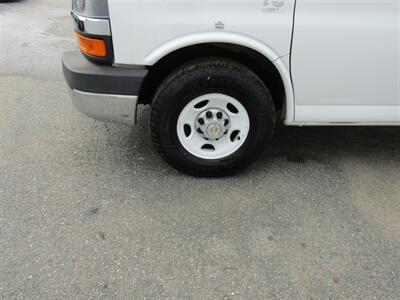 2023 Chevrolet Express 3500 ,HEAVY DUTY,REFRIGERATED BOX   - Photo 13 - Haddon Twp, NJ 08107
