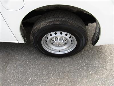 2017 Nissan NV S,CONV PKG,RVC,PWR PKG,SILVER CERTIFIED   - Photo 14 - Haddon Twp, NJ 08107