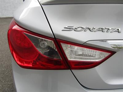 2014 Hyundai SONATA SE   - Photo 21 - Haddon Twp, NJ 08107