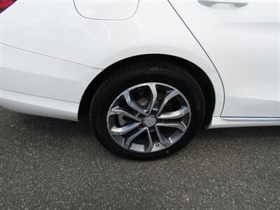 2017 Mercedes-Benz AWD,NAV,PREM 1 PKG,PANOROOF ,SILVER CERTIFIED - Photo 15 - Haddon Twp, NJ 08107