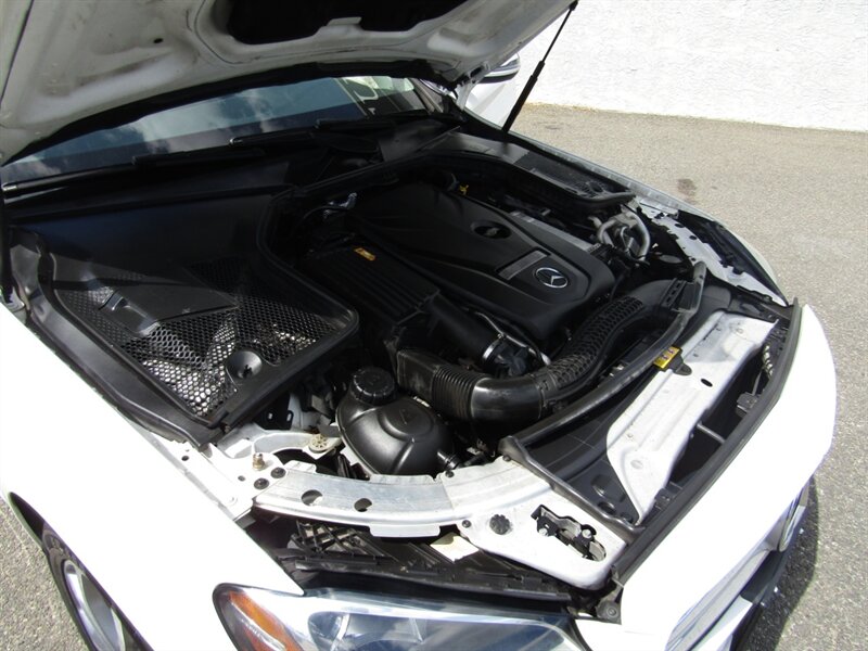 2017 Mercedes-Benz AWD,NAV,PREM 1 PKG,PANOROOF ,SILVER CERTIFIED - Photo 63 - Haddon Twp, NJ 08107