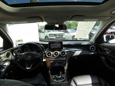 2017 Mercedes-Benz AWD,NAV,PREM 1 PKG,PANOROOF ,SILVER CERTIFIED - Photo 60 - Haddon Twp, NJ 08107