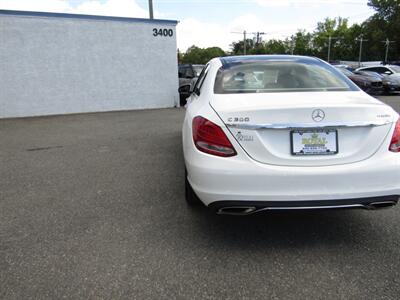2017 Mercedes-Benz AWD,NAV,PREM 1 PKG,PANOROOF ,SILVER CERTIFIED - Photo 25 - Haddon Twp, NJ 08107