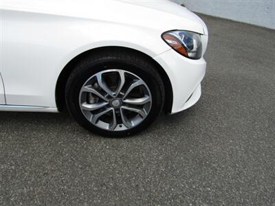 2017 Mercedes-Benz AWD,NAV,PREM 1 PKG,PANOROOF ,SILVER CERTIFIED - Photo 16 - Haddon Twp, NJ 08107