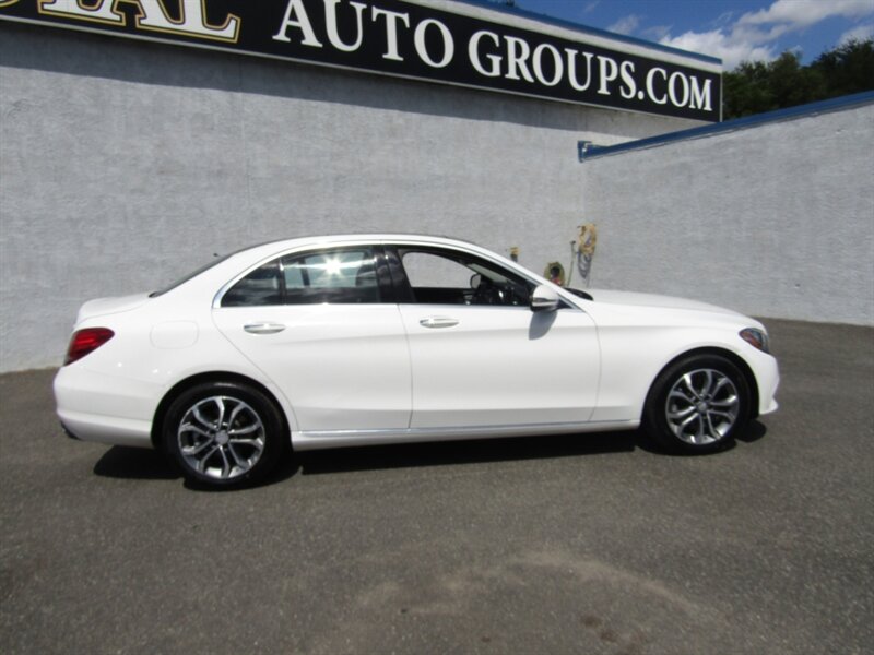 2017 Mercedes-Benz AWD,NAV,PREM 1 PKG,PANOROOF ,SILVER CERTIFIED - Photo 8 - Haddon Twp, NJ 08107