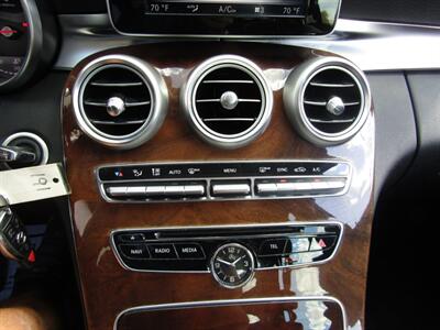 2017 Mercedes-Benz AWD,NAV,PREM 1 PKG,PANOROOF ,SILVER CERTIFIED - Photo 49 - Haddon Twp, NJ 08107