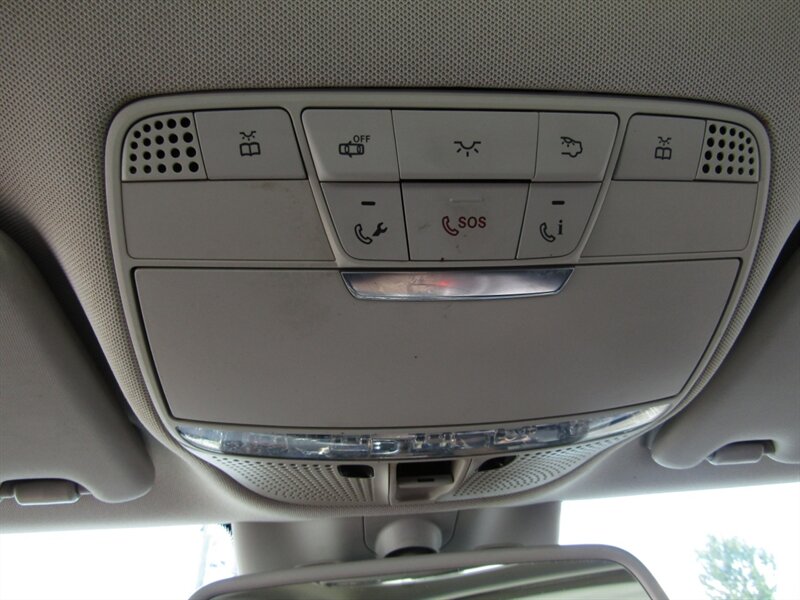 2017 Mercedes-Benz AWD,NAV,PREM 1 PKG,PANOROOF ,SILVER CERTIFIED - Photo 56 - Haddon Twp, NJ 08107