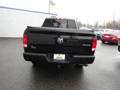 2018 RAM 1500 4x4,CONV PKG,TOW PKG,SILVER CERTIFIED   - Photo 6 - Haddon Twp, NJ 08107