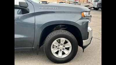 2020 Chevrolet Silverado 1500 LT   - Photo 5 - Dodge City, KS 67801