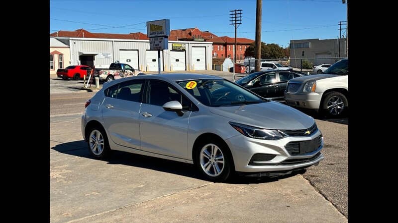 2018 Chevrolet Cruze LT Auto  