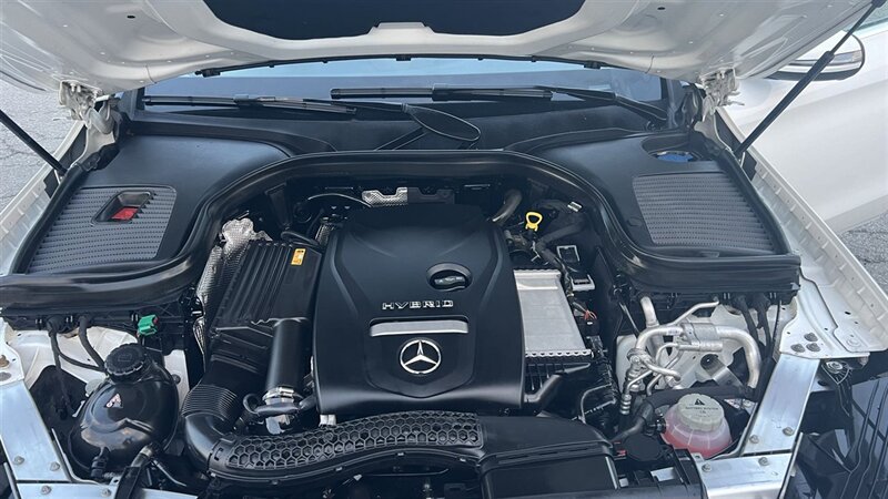 2019 Mercedes-Benz GLC GLC 350e 4MATIC photo