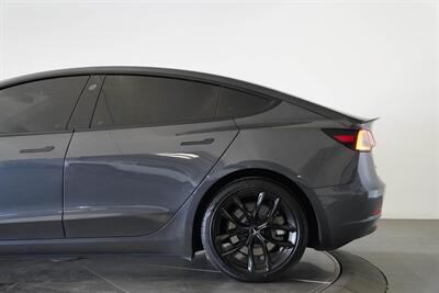 2019 Tesla Model 3 Long Range   - Photo 6 - Victorville, CA 92392