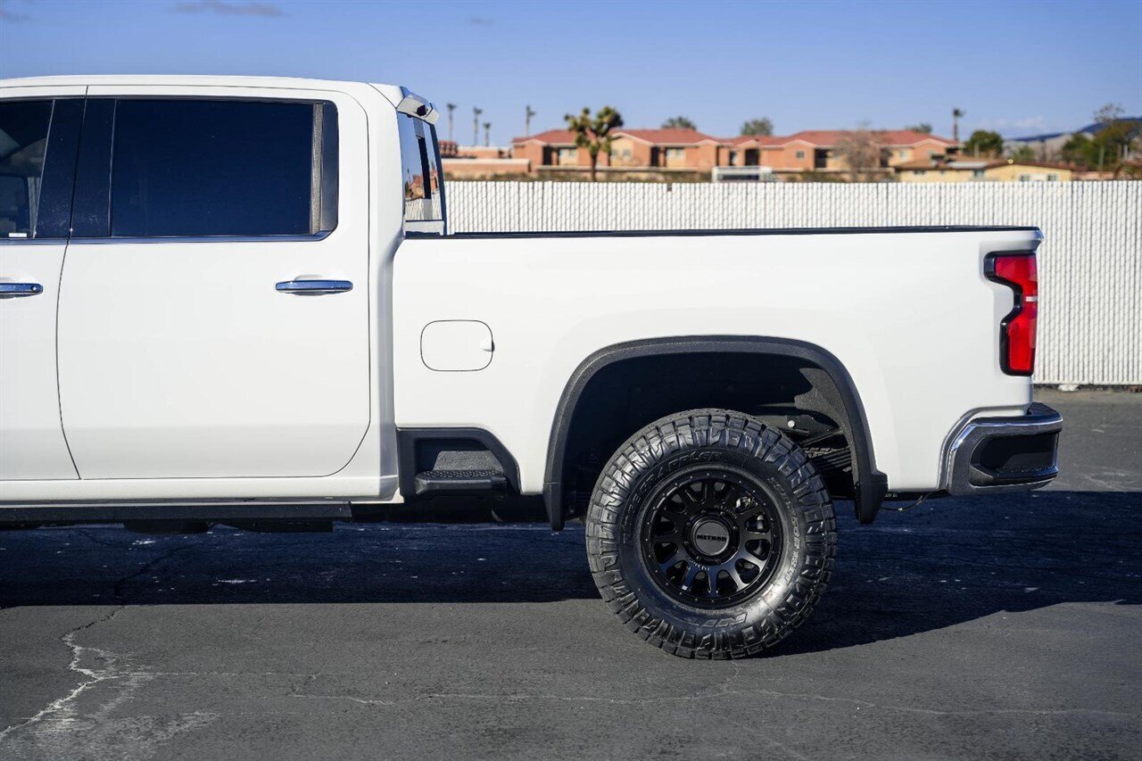 2024 Chevrolet Silverado 2500HD LTZ   - Photo 7 - Victorville, CA 92392