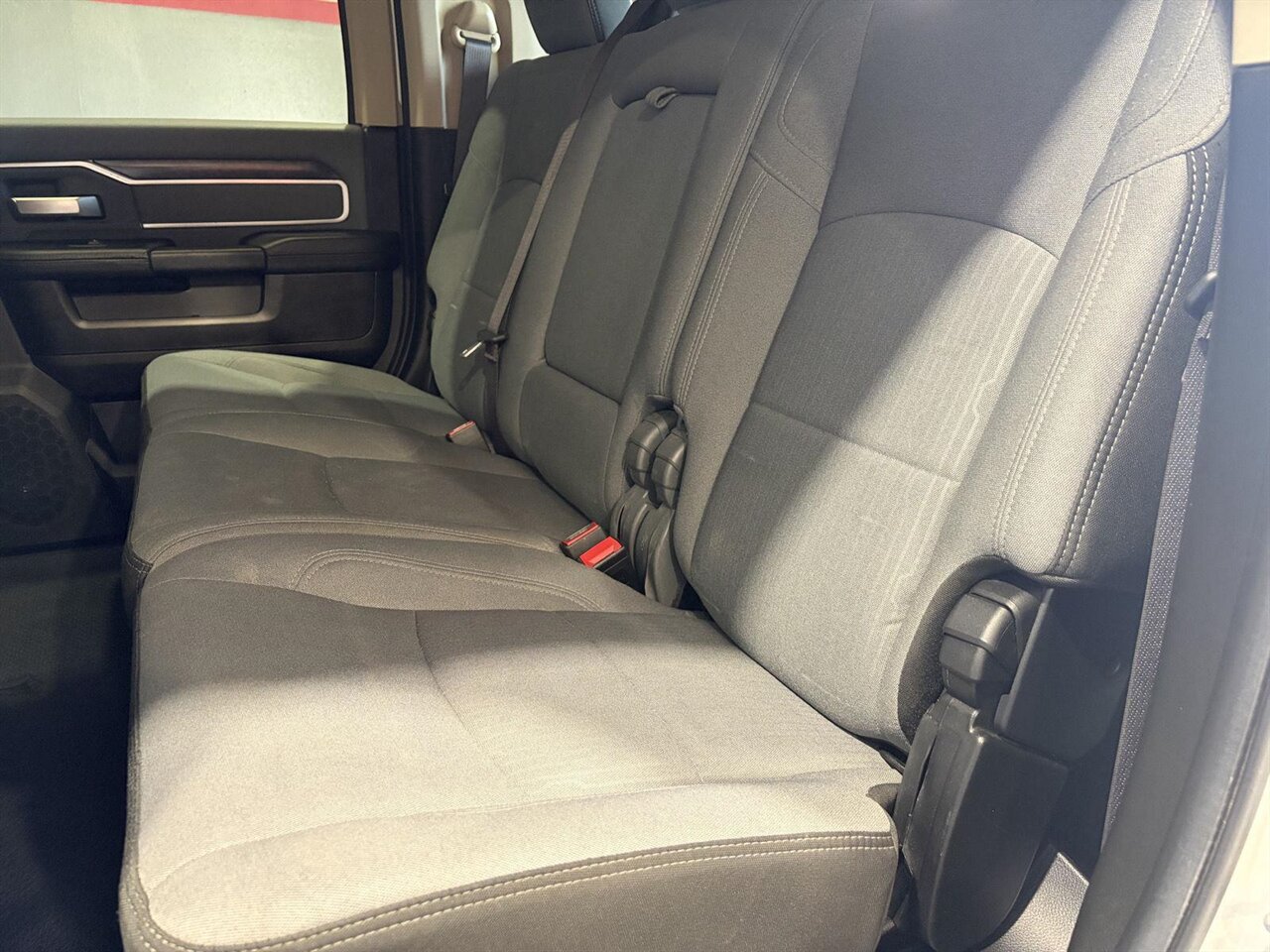 2019 RAM 2500 Big Horn   - Photo 15 - Victorville, CA 92392