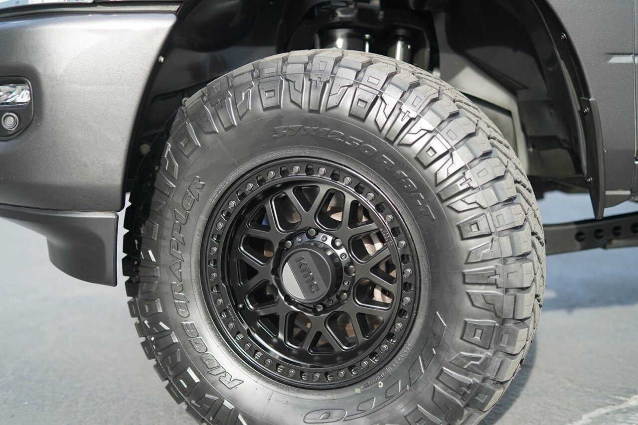 2024 RAM 2500 Laramie   - Photo 3 - Victorville, CA 92392