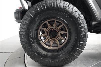 2019 Jeep Wrangler Unlimited Rubicon  Custom Lifted - Photo 14 - Victorville, CA 92392
