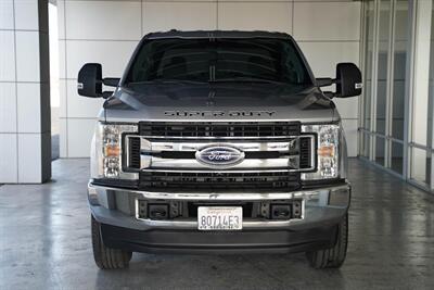 2019 Ford F-250 Super Duty XLT  Diesel 4x4 - Photo 3 - Victorville, CA 92392