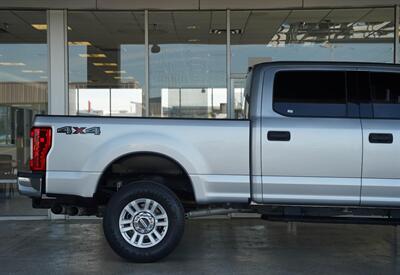 2019 Ford F-250 Super Duty XLT  Diesel 4x4 - Photo 9 - Victorville, CA 92392