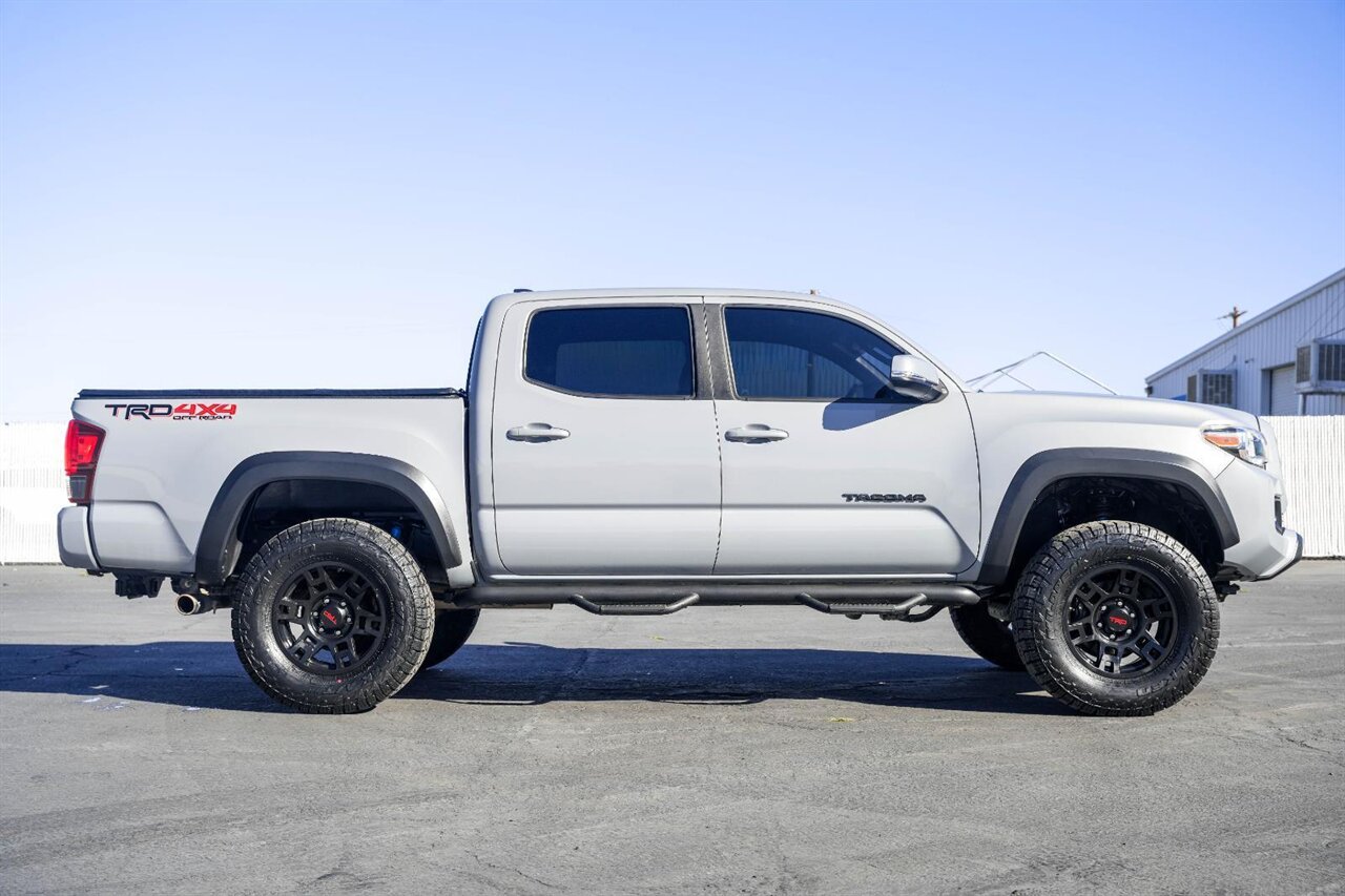 2019 Toyota Tacoma TRD Off-Road - Photo 6 - Victorville, CA 92392