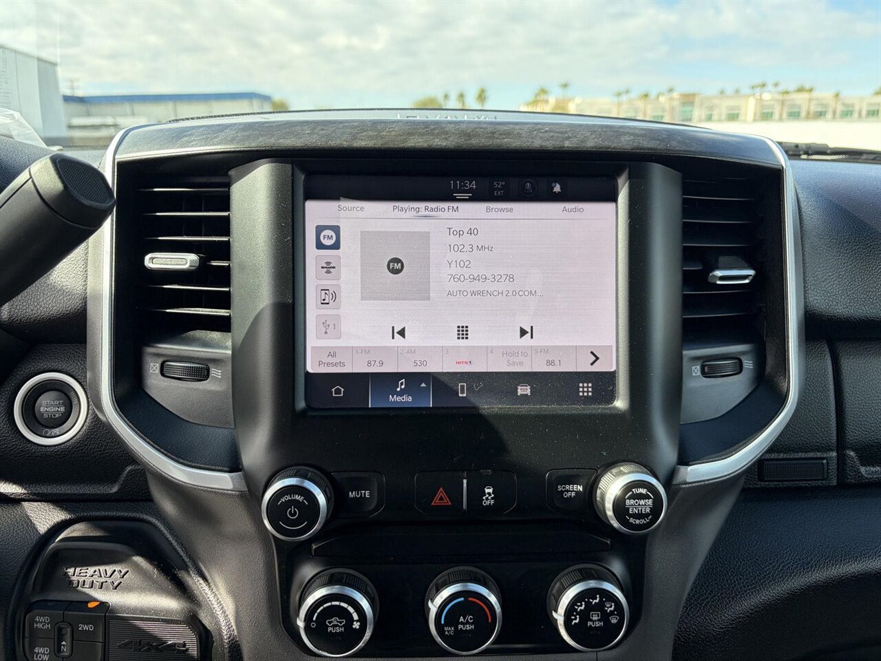 2023 RAM 2500 Big Horn   - Photo 16 - Victorville, CA 92392