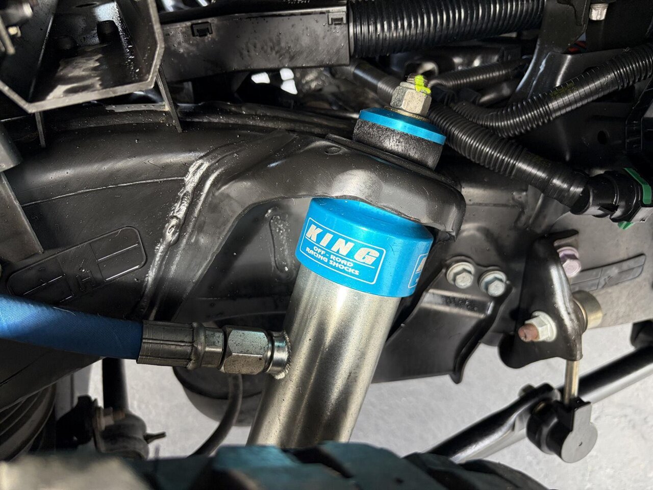 2022 Toyota Tundra Limited   - Photo 33 - Victorville, CA 92392