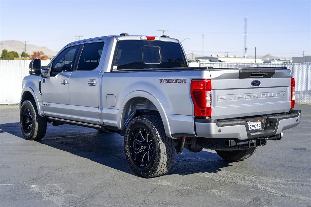2022 Ford F-250 Super Duty Lariat   - Photo 11 - Victorville, CA 92392