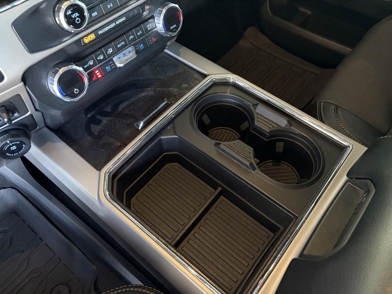 2022 Ford F-250 Super Duty Lariat   - Photo 20 - Victorville, CA 92392