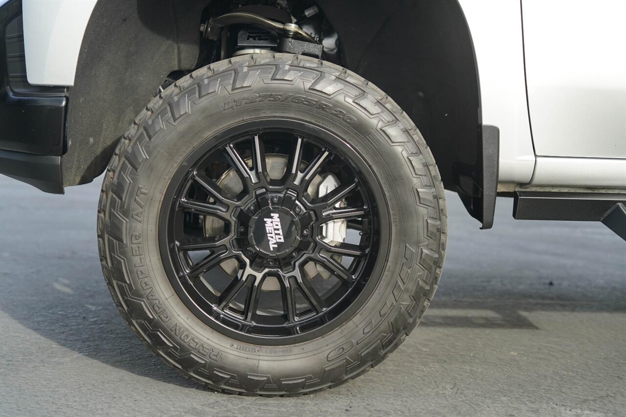 2021 Chevrolet Silverado 1500 LT Trail Boss   - Photo 15 - Victorville, CA 92392