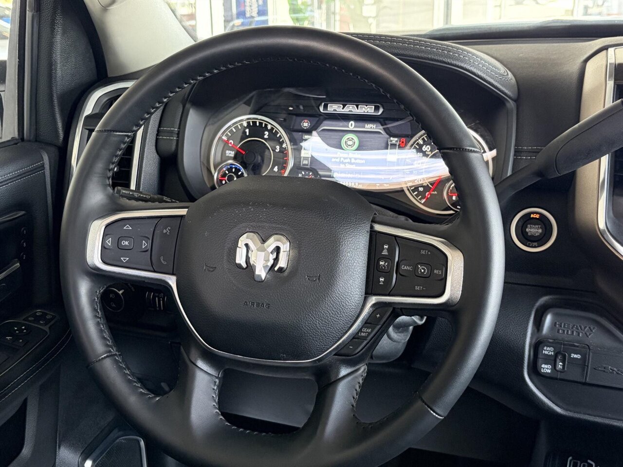 2024 RAM 2500 Laramie   - Photo 17 - Victorville, CA 92392