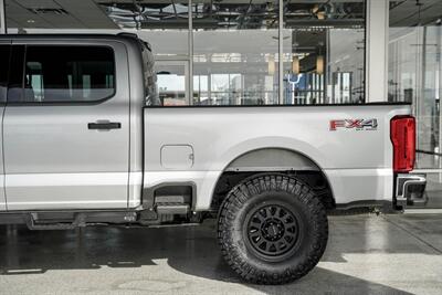 2023 Ford F-250 Super Duty XLT  Custom Lifted Diesel 4x4 - Photo 13 - Victorville, CA 92392