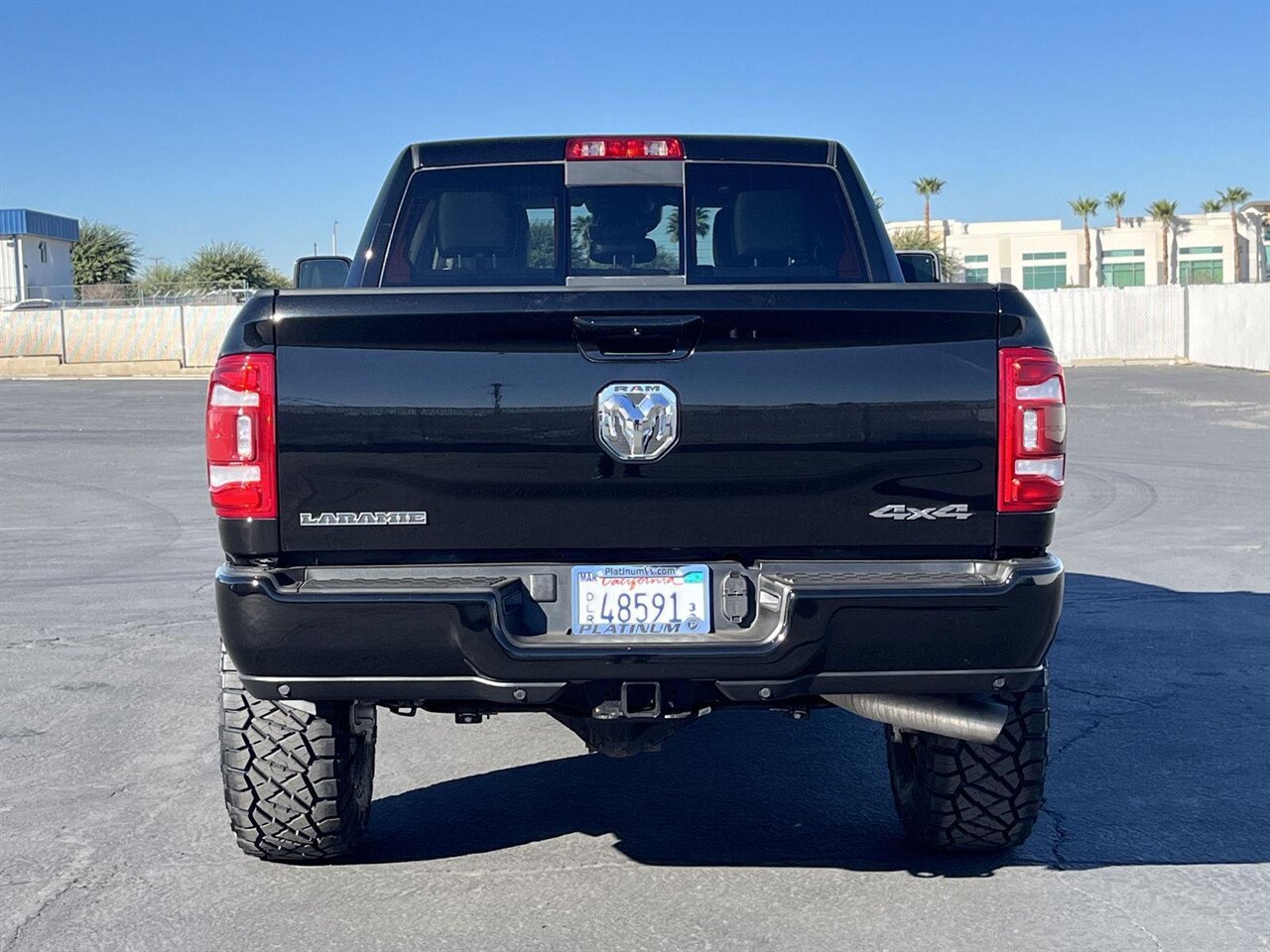 2024 RAM 2500 Laramie   - Photo 10 - Victorville, CA 92392