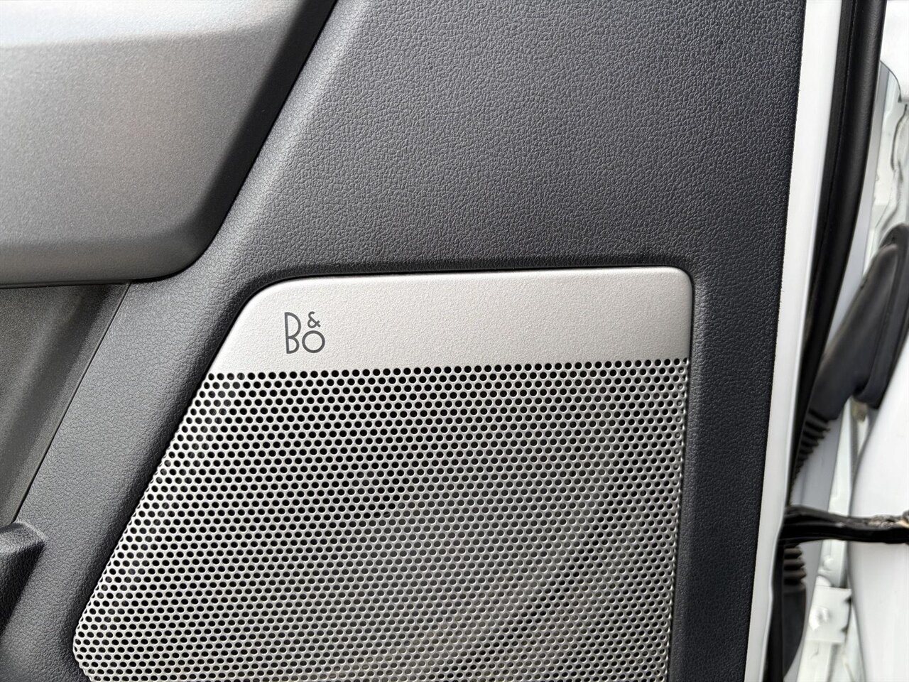 2024 Ford F-250 Super Duty Lariat - Photo 12 - Victorville, CA 92392