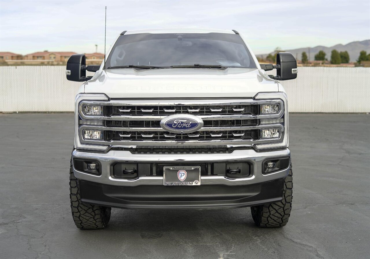 2024 Ford F-250 Super Duty Lariat - Photo 4 - Victorville, CA 92392
