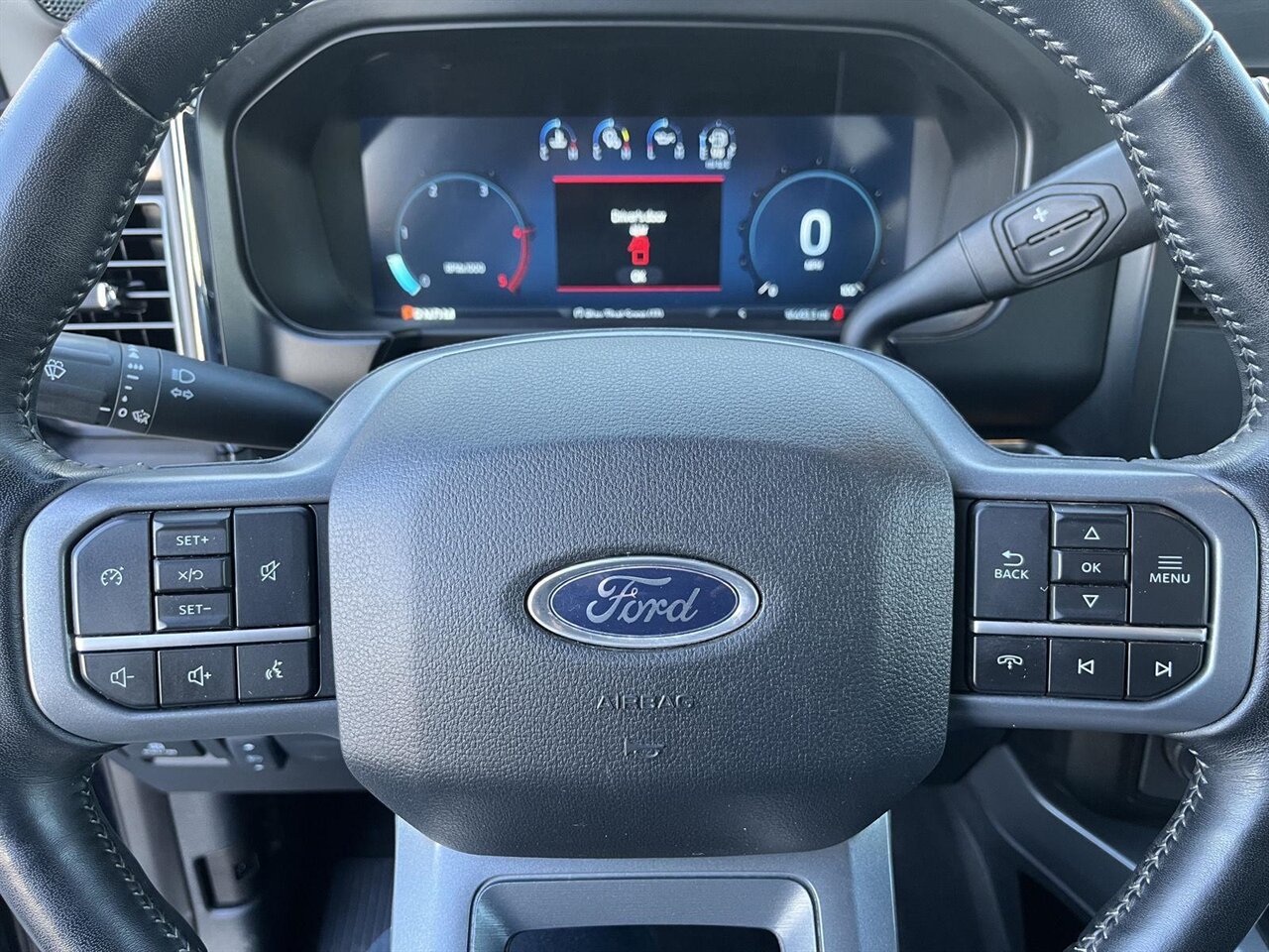 2024 Ford F-250 Super Duty Lariat   - Photo 17 - Victorville, CA 92392