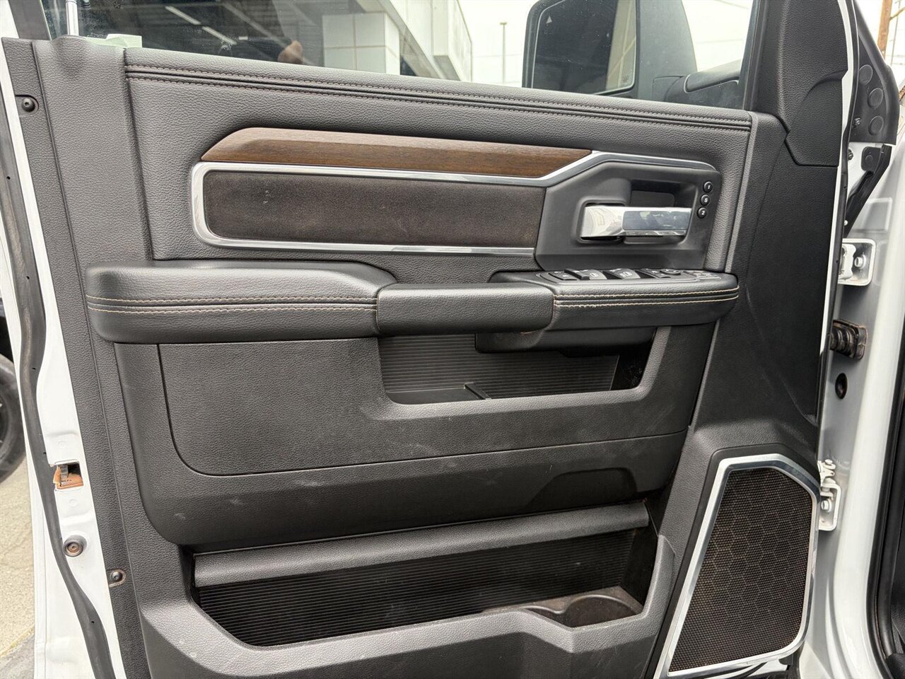 2024 RAM 2500 Laramie   - Photo 13 - Victorville, CA 92392