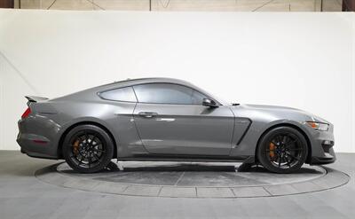 2018 Ford Mustang Shelby GT350   - Photo 3 - Victorville, CA 92392