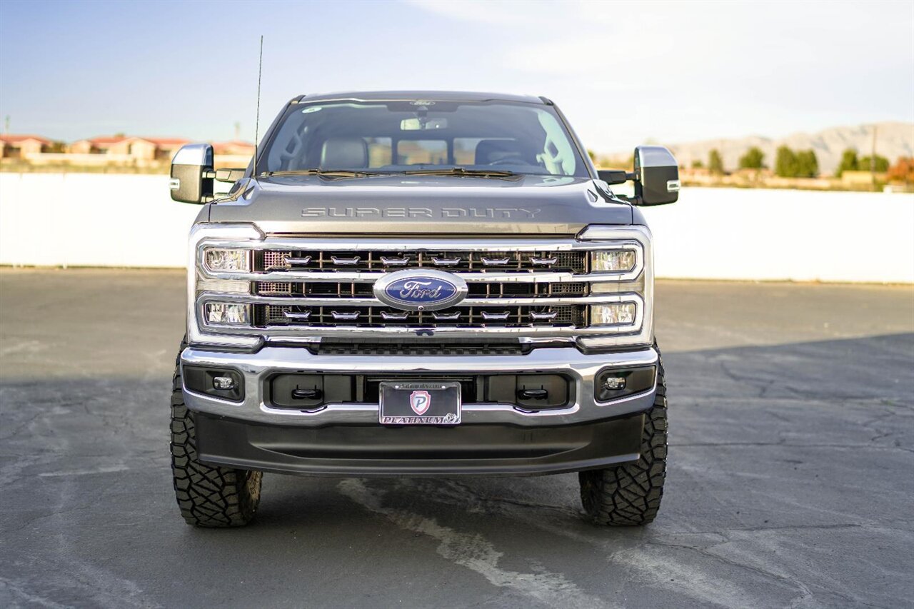 2024 Ford F-250 Super Duty Lariat - Photo 3 - Victorville, CA 92392