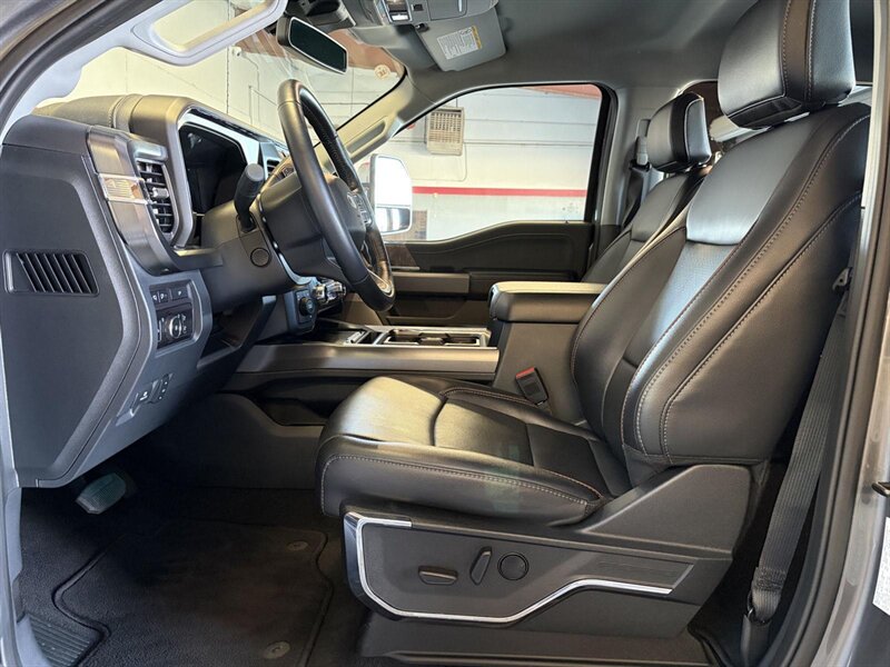 2024 Ford F-250 Super Duty Lariat  