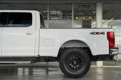 2022 Ford F-250 Super Duty Lariat  Custom Lifted with 37's - Photo 11 - Victorville, CA 92392