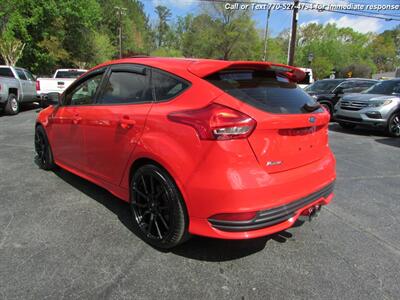 2017 Ford Focus ST   - Photo 8 - Roswell, GA 30075