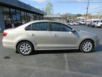 2014 Volkswagen Jetta SE PZEV  super clean inside and out! - Photo 5 - Roswell, GA 30075