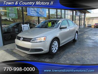 2014 Volkswagen Jetta SE PZEV  super clean inside and out! - Photo 1 - Roswell, GA 30075