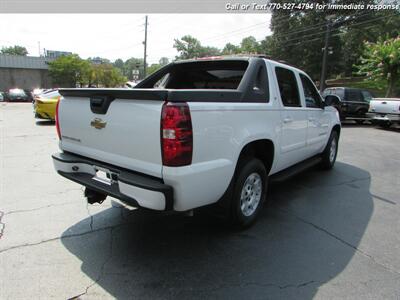 2007 Chevrolet Avalanche LT 1500  EXTRA CLEAN INSIDE AND OUTSIDE - Photo 6 - Roswell, GA 30075