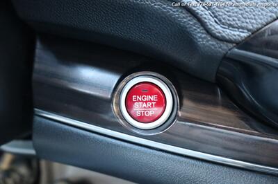 2016 Honda CR-V Touring  super clean inside and out! - Photo 17 - Roswell, GA 30075