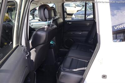 2010 Jeep Compass Limited   - Photo 17 - Roswell, GA 30075