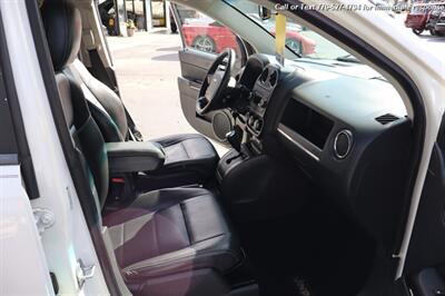 2010 Jeep Compass Limited   - Photo 20 - Roswell, GA 30075