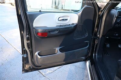 2003 Ford F-150 Harley-Davidson  with sunroof - Photo 13 - Roswell, GA 30075