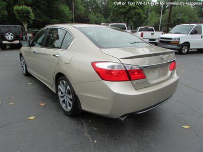 2014 Honda Accord Sport  super clean inside and out! - Photo 8 - Roswell, GA 30075