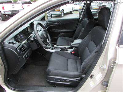 2014 Honda Accord Sport  super clean inside and out! - Photo 9 - Roswell, GA 30075