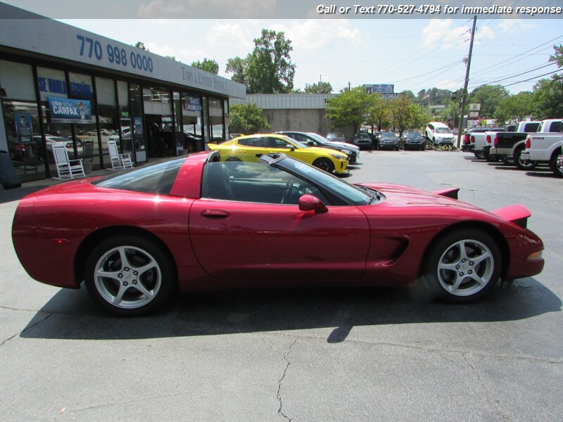 2002 Chevrolet Corvette photo